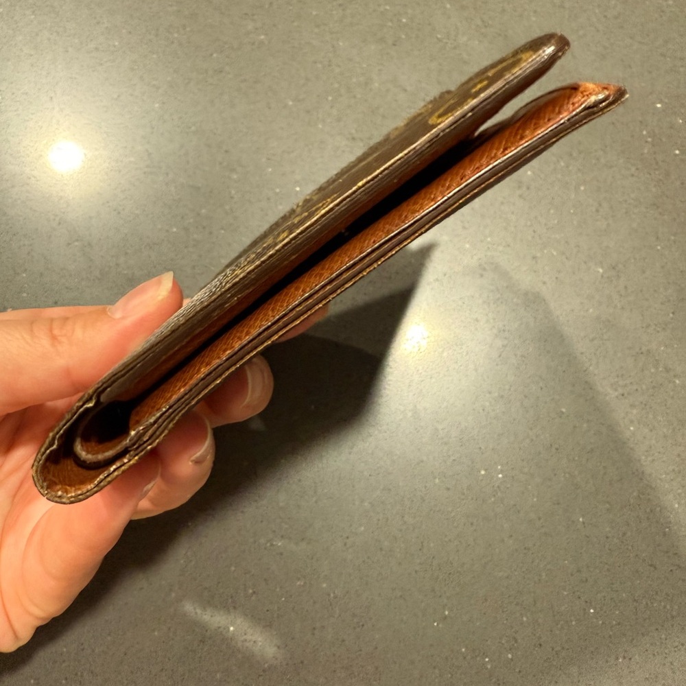 Louis Vuitton Brown Monogram Bifold Wallet + COA. EUC - Picture 3 of 7